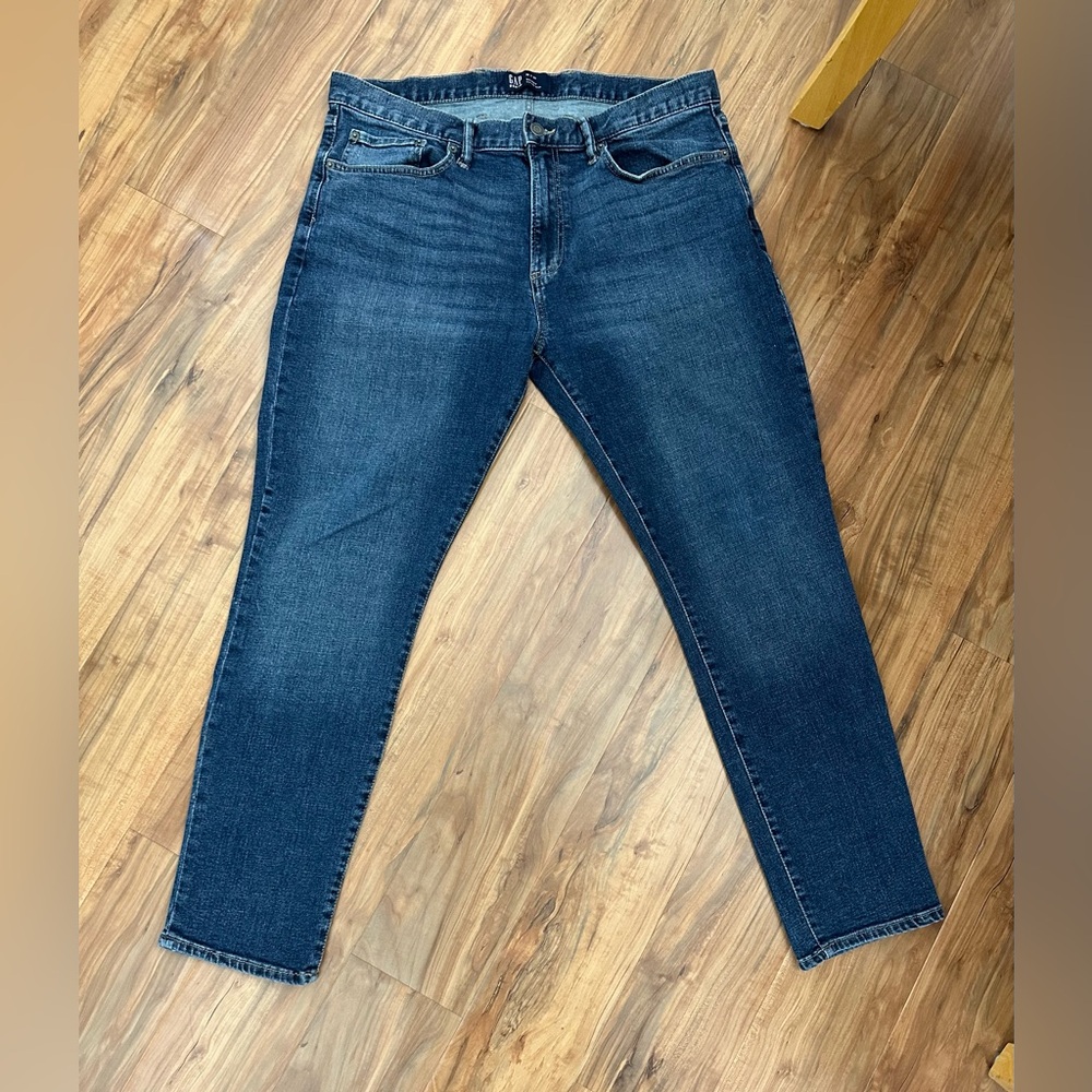 Like new Men’s Gap Denim Skinny Jeans